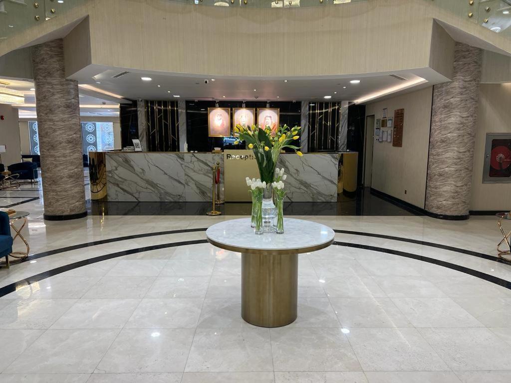 Al Ansar Golden Tulip Hotel Medina Exterior foto